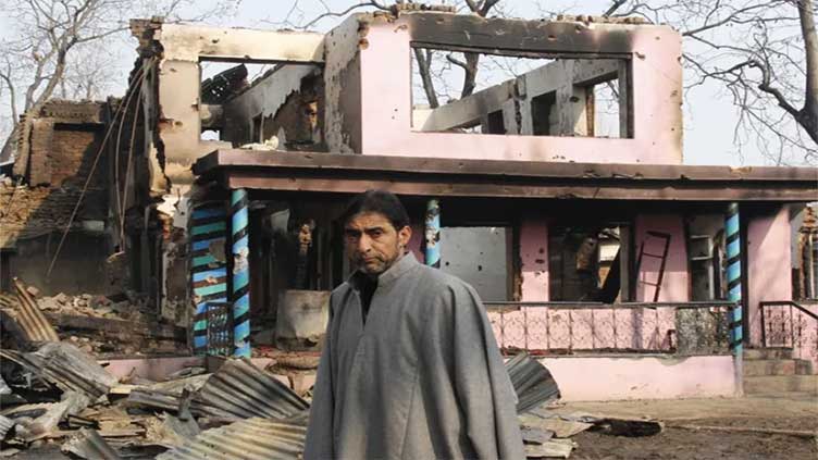 Many arrested as Indian forces continue raids in held Kashmir