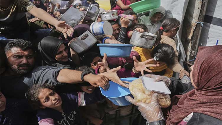 Dunya News Groups fear Israeli proposal for controlling aid in Gaza will forcibly displace people