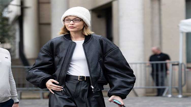 Gigi Hadid confirms relationship with first photo on social media