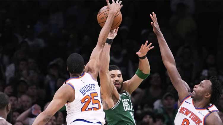 Knicks take a 2-0 lead over the Celtics after coming from 20 down again to win 91-90