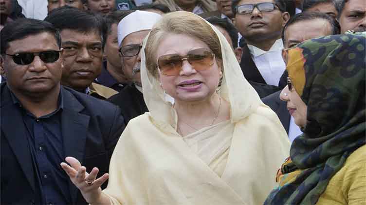 Bangladesh's ex-premier Khaleda Zia returns, adding pressure for elections