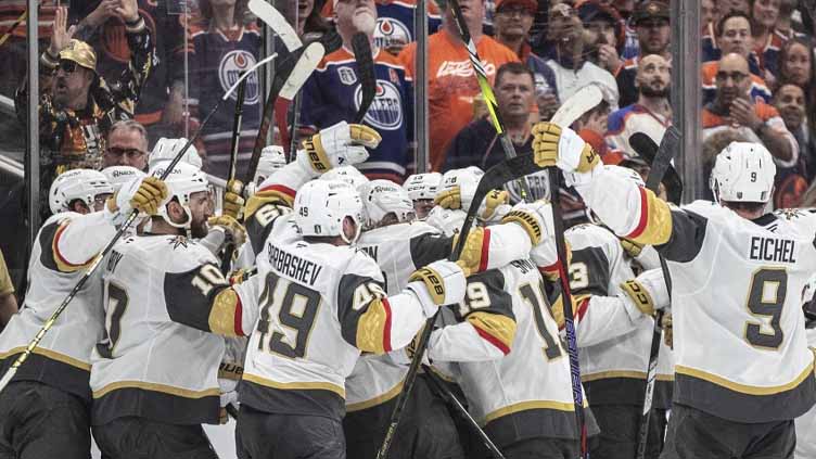Reilly Smith scores with 0.4 seconds left, Golden Knights stun Oilers 4-3 in Game 3