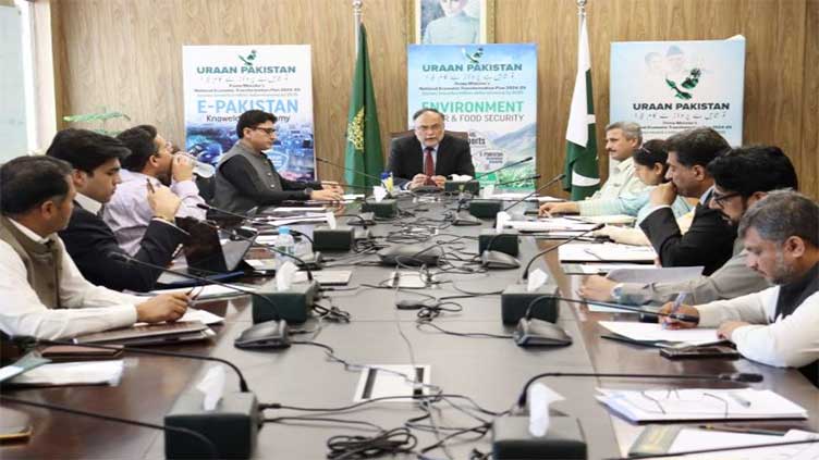 Minister for forming plan to achieve $60bn export target
