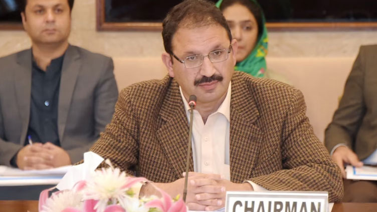 PTI's Junaid Akbar resigns as PAC chairman 