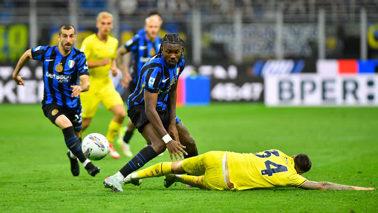 Inter held 2-2 by Lazio as Pedro penalty deals blow to title hopes