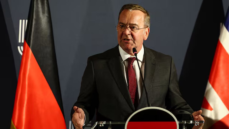 Trump misjudged influence on Putin, German defence minister says