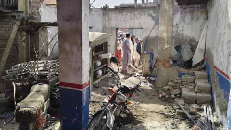 Two cops martyred in terrorist attack on Bannu police checkpost
