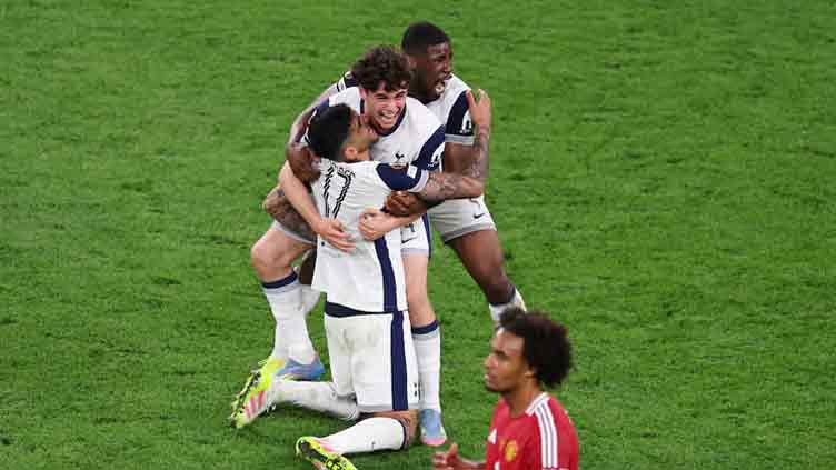Gritty Spurs finally taste glory with scrappy Europa League triumph over Man Utd