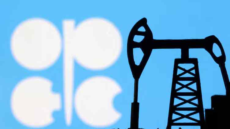 Oil falls on stronger US dollar, possibility of higher OPEC plus output