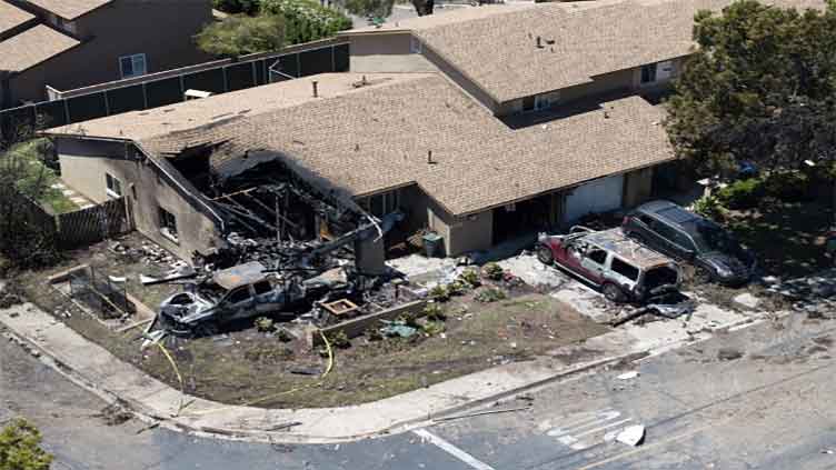 Music talent agent among dead after jet crashes into San Diego neighborhood