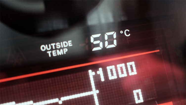 Dunya News UAE tops 50C in highest May temperature on record