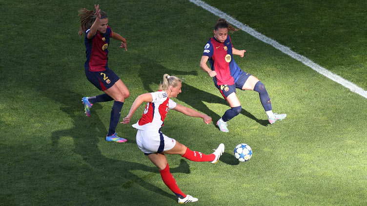 Arsenal stun Barca to win Champions League with late Blackstenius goal