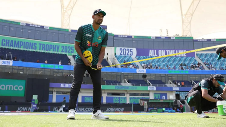 Mustafizur Rahman out of Pakistan T20Is with thumb injury