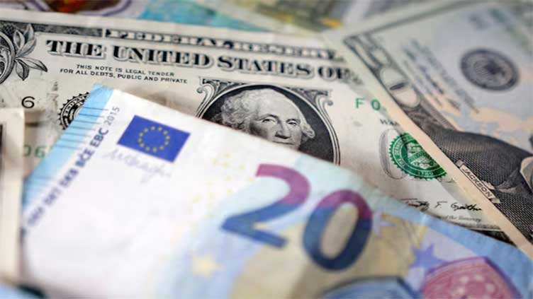 Euro jumps, dollar swoons as Trump relents on EU tariff threat