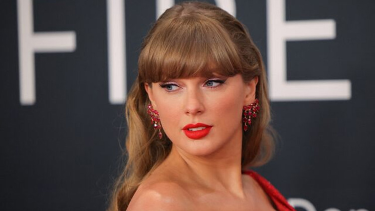 Kendrick Lamar, Taylor Swift compete for American Music Awards