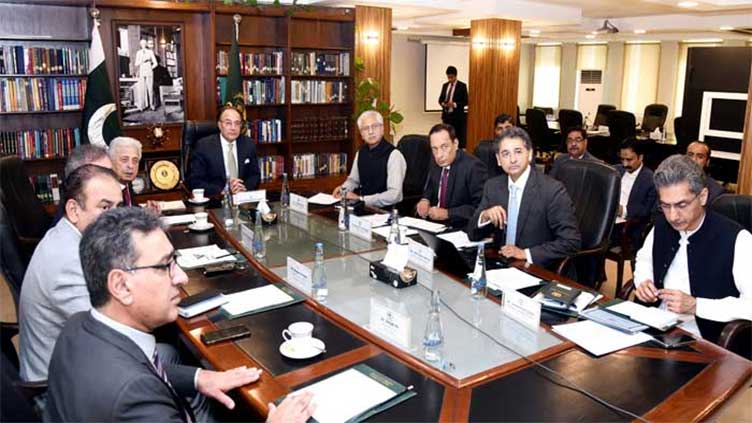 FinMin reviews tech-driven credit scheme for small farmers