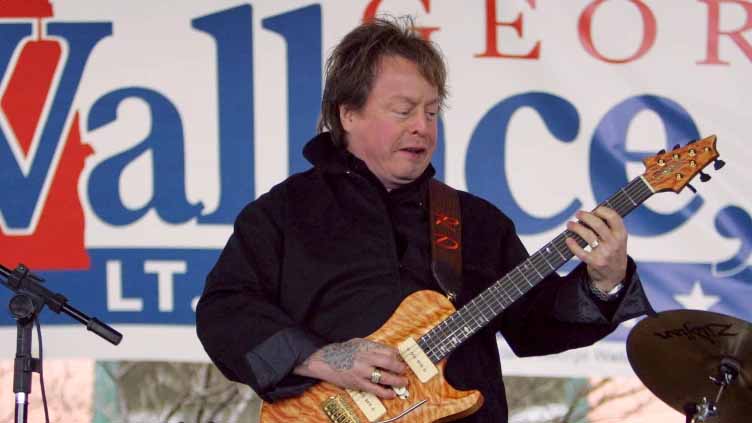 Rick Derringer, who had a hit with 'Hang On Sloopy' and produced 'Weird Al,' dies at 77