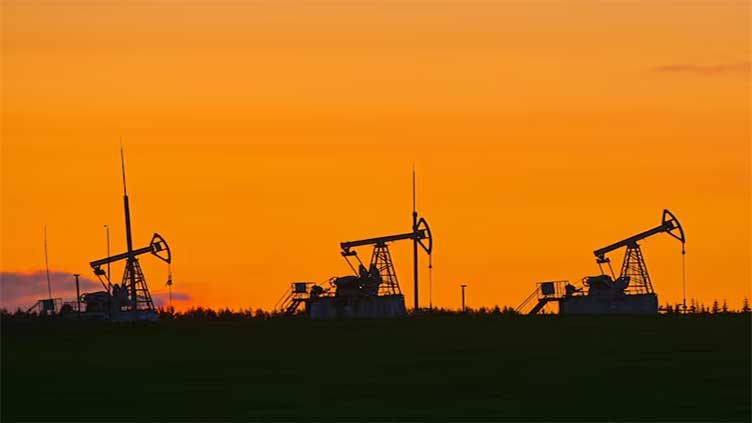 Oil prices climb as US court blocks Trump tariffs