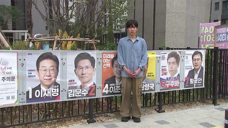 Dunya News Political divide widens along gender lines for first-time South Korean voters