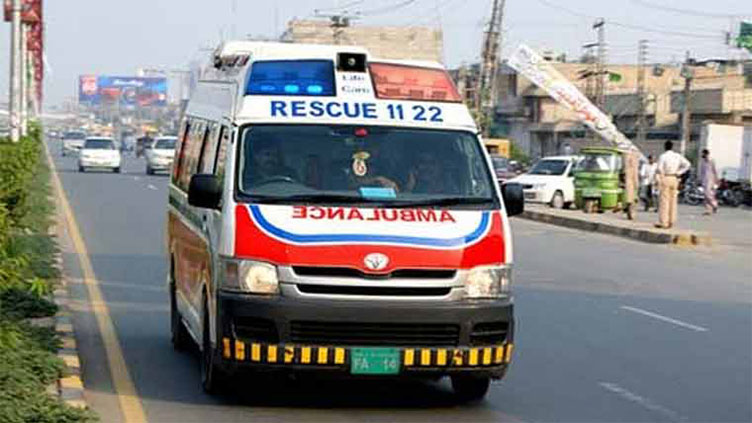 Two die in tanker, motorcycle collision in Kasur