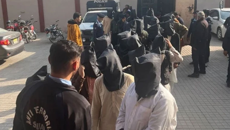 9 مئی جلاؤ گھیراؤ کیس: پی ٹی آئی کے 6 شرپسندوں پر فرد جرم عائد