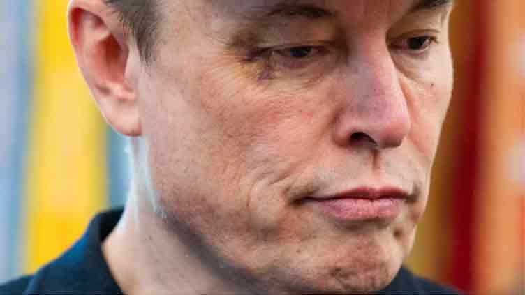 Dunya News X marks the spot: Bruised Musk says his young son punched him