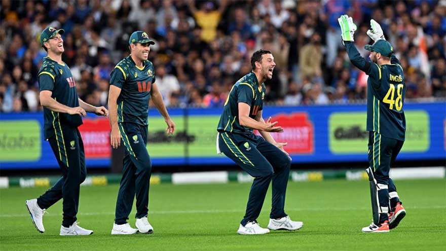 Hazlewood stars as Australia ease past India to win 2nd T20
