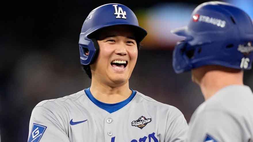 Dodgers manager Dave Roberts says Shohei Ohtani a possibility to start Game 7 of World Series