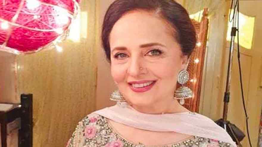 Hina Bayat ends the Lahore-Karachi debate with a powerful message