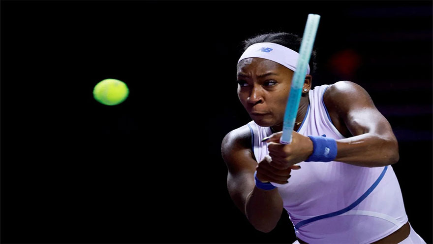 Gauff sweeps Paolini aside to revitalise WTA Finals defence