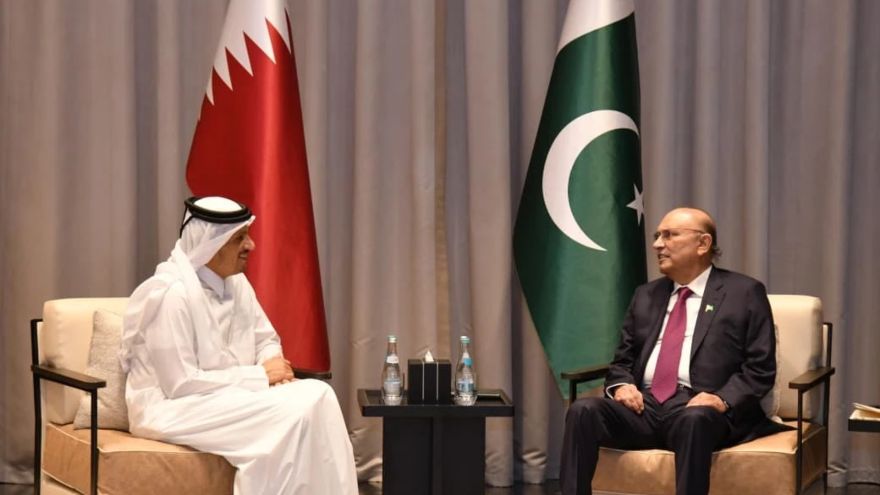 President Zardari offers expansion of defence collaboration to Qatari emir