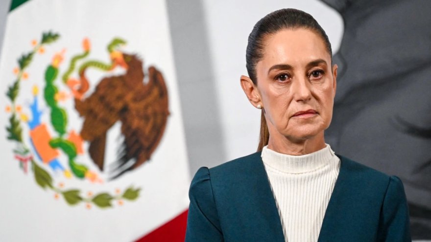 Man arrested after groping Mexican president Sheinbaum