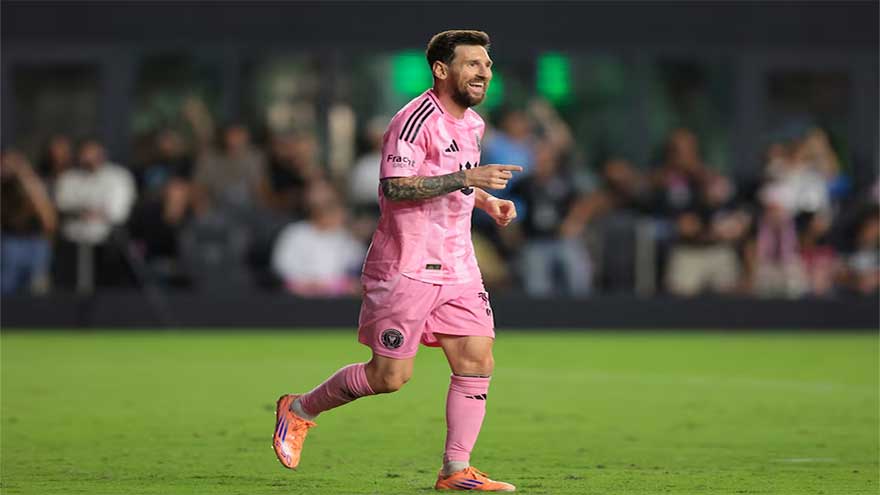 Argentina calls up Lionel Messi with Miami still in playoffs