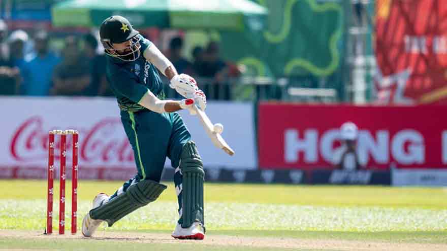 Pakistan reach Hong Kong Sixes semifinal after 5-wicket win over South Africa