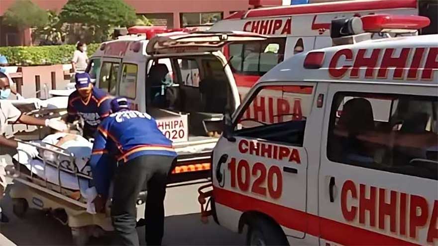 Two killed, as many injured in Karachi gun attack