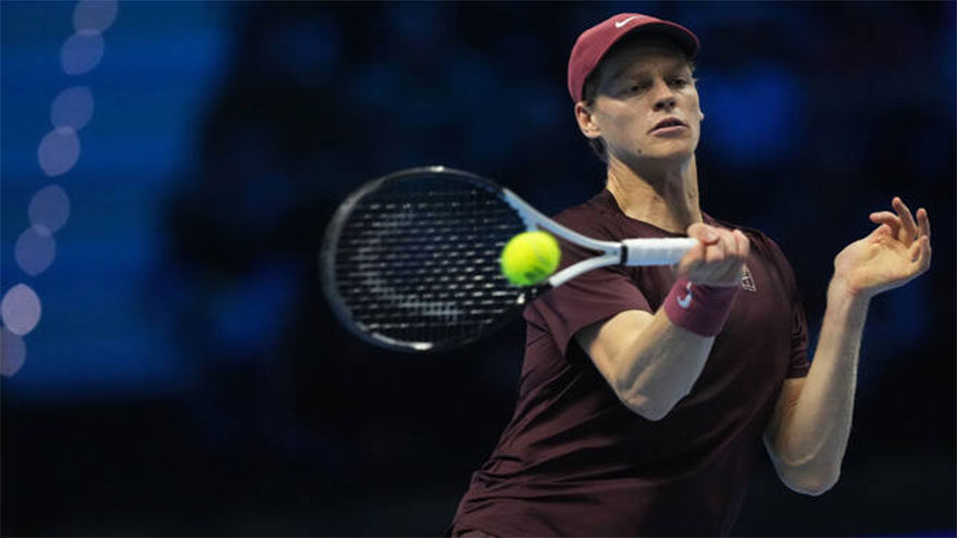 Sinner dominates injury-hit Auger-Aliassime in ATP Finals opener