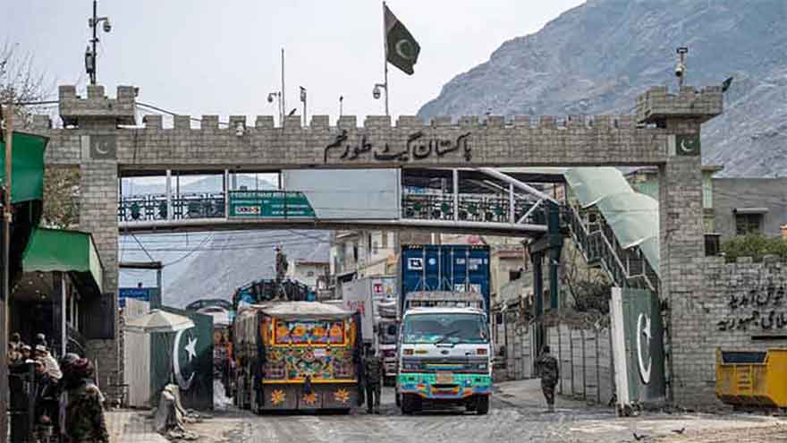 Taliban tell Afghan traders to call it quits with Pakistan, seek alternative trade routes