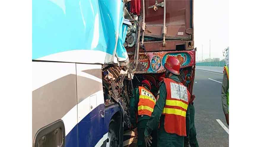 Three killed, 25 injured as bus crashes into truck on M-2 Motorway near Bhera