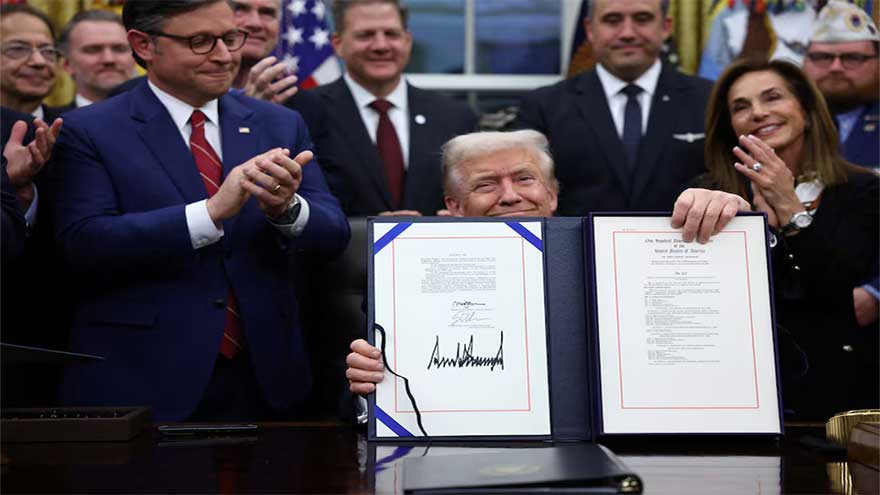 Trump signs deal to end longest US government shutdown in history