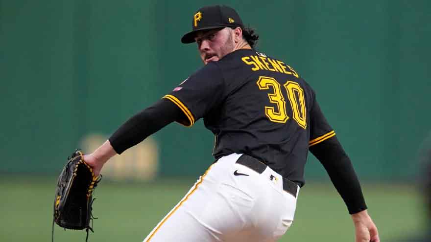 Pirates ace Paul Skenes wins first Cy Young Award and Tigers star Tarik Skubal goes back-to-back