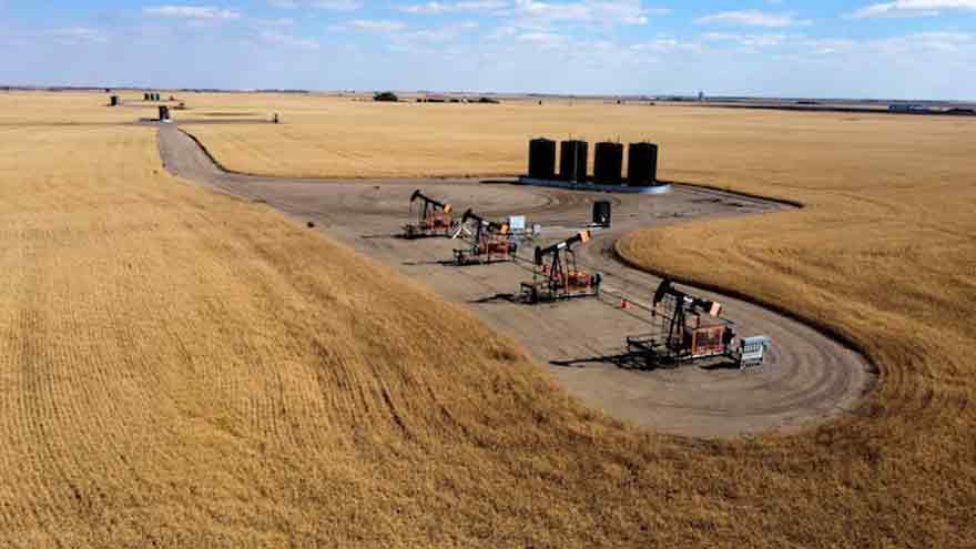 Oil rises 2pc after Ukrainian attack damages Russian oil depot