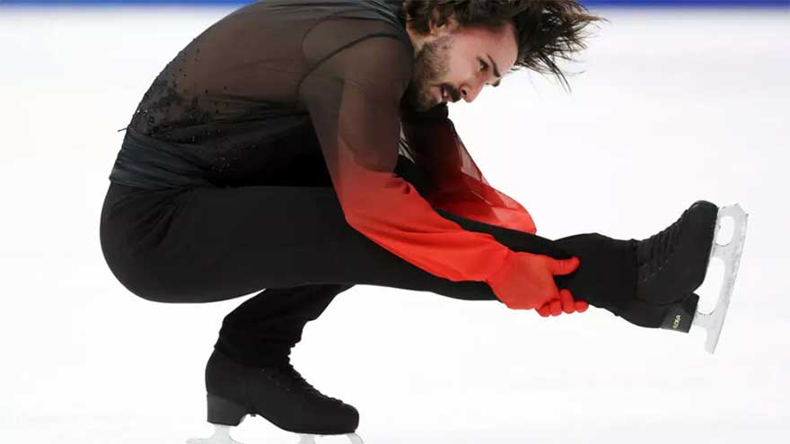 France's Aymoz wins Skate America men's gold as Tomono falters