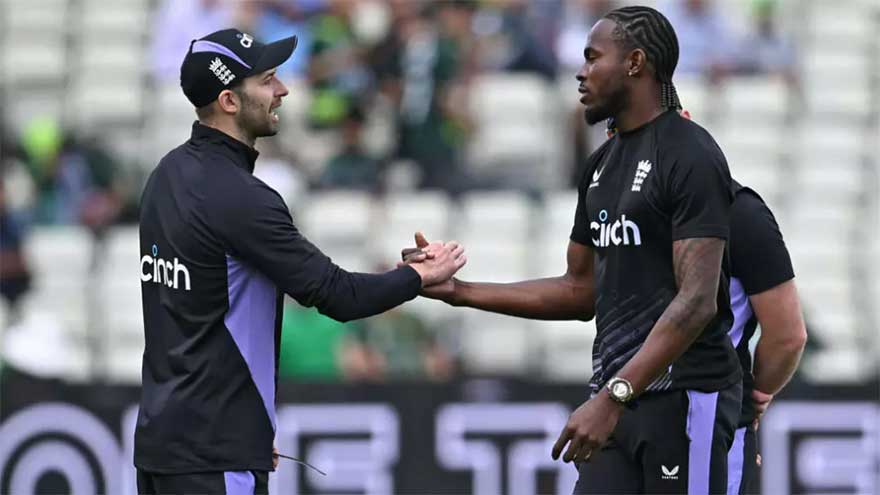 England's Archer in 'happy place', Wood 'full of energy' ahead of Ashes