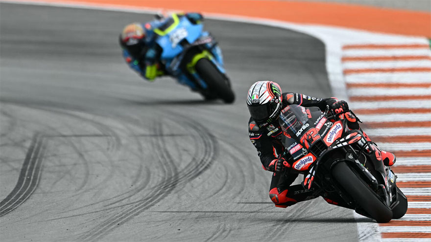 Bezzecchi claims Valencia MotoGP victory in season-ender