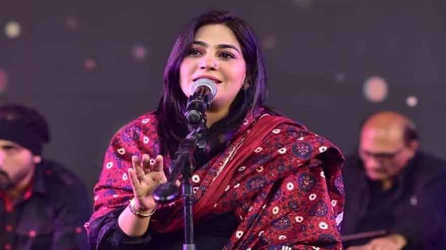 How much does Sanam Marvi charge for a concert?