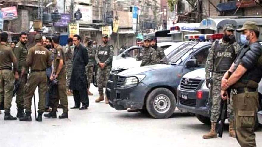 Suspected outlaw dead, cop injured in Burewala 'encounter'