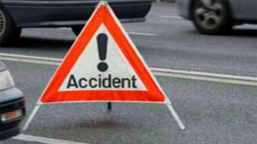 One killed, another injured as tractor-trolley hits motorcycle in Liaquatpur