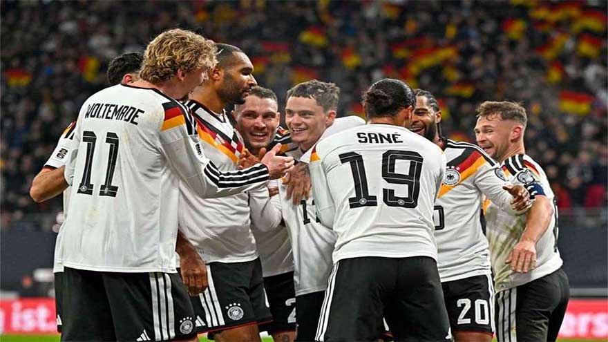 Germany 'send message' with Slovakia rout to reach 2026 World Cup