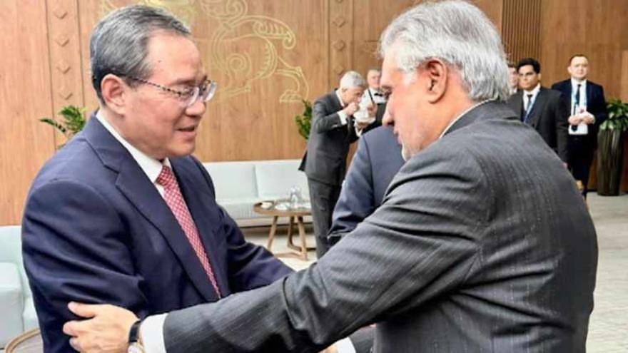 Ishaq Dar meets Chinese premier Li Qiang at SCO summit in Russia