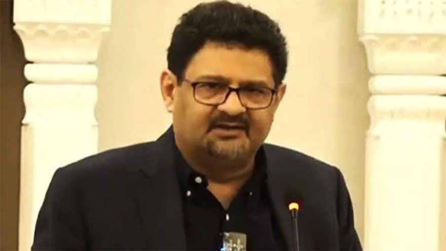 Corruption increases due to weak governance in country: Miftah